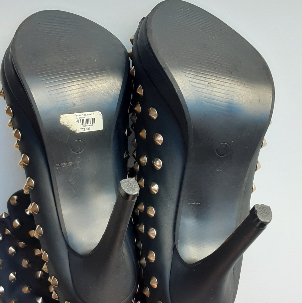 Torrid Peep Toe Heel Boots - Picture 9 of 11